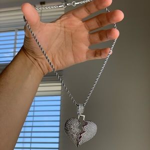 Broken Heart CZ Chain 🔥
